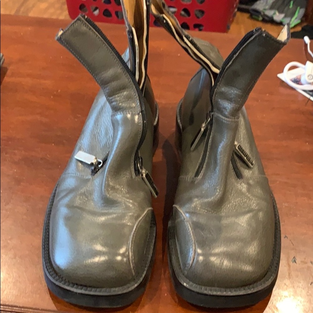 Italian Boots size 9